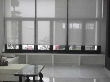RÈM CUỐN LƯỚI LÀ GÌ?, NHỮNG ƯU ĐIỂM VƯỢT TRỘI CỦA RÈM CUỐN LƯỚI GIÁ RẺ