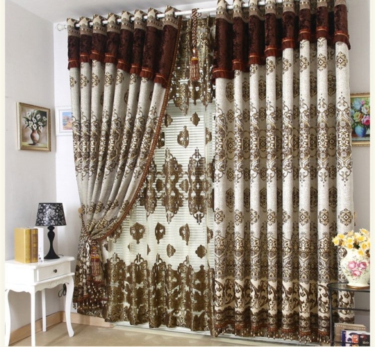 RÈM CỬA VẢI HOA VĂN  HIỆN ĐẠI CHO PHÒNG KHÁCH SANG TRỌNG TẠI TPHCM