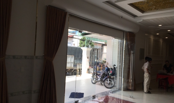 RÈM CỬA  NHẬP KHẨU CAO CẤP CHỐNG NẮNG GIÁ RẺ, CHẤT LƯỢNG TẠI QUẬN 2